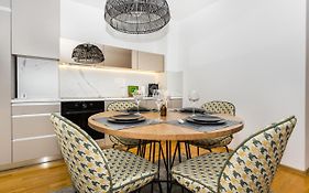 Art Of Living Luxury Suite Three